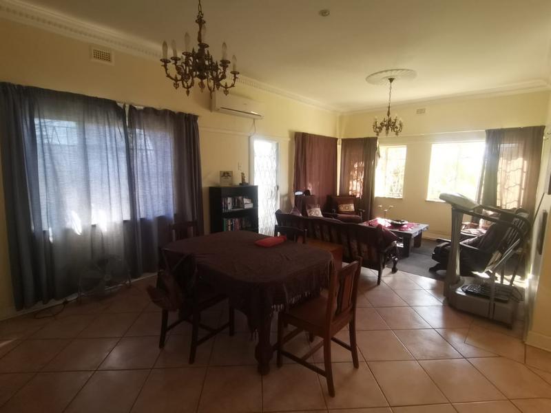 4 Bedroom Property for Sale in Ladybrand Free State